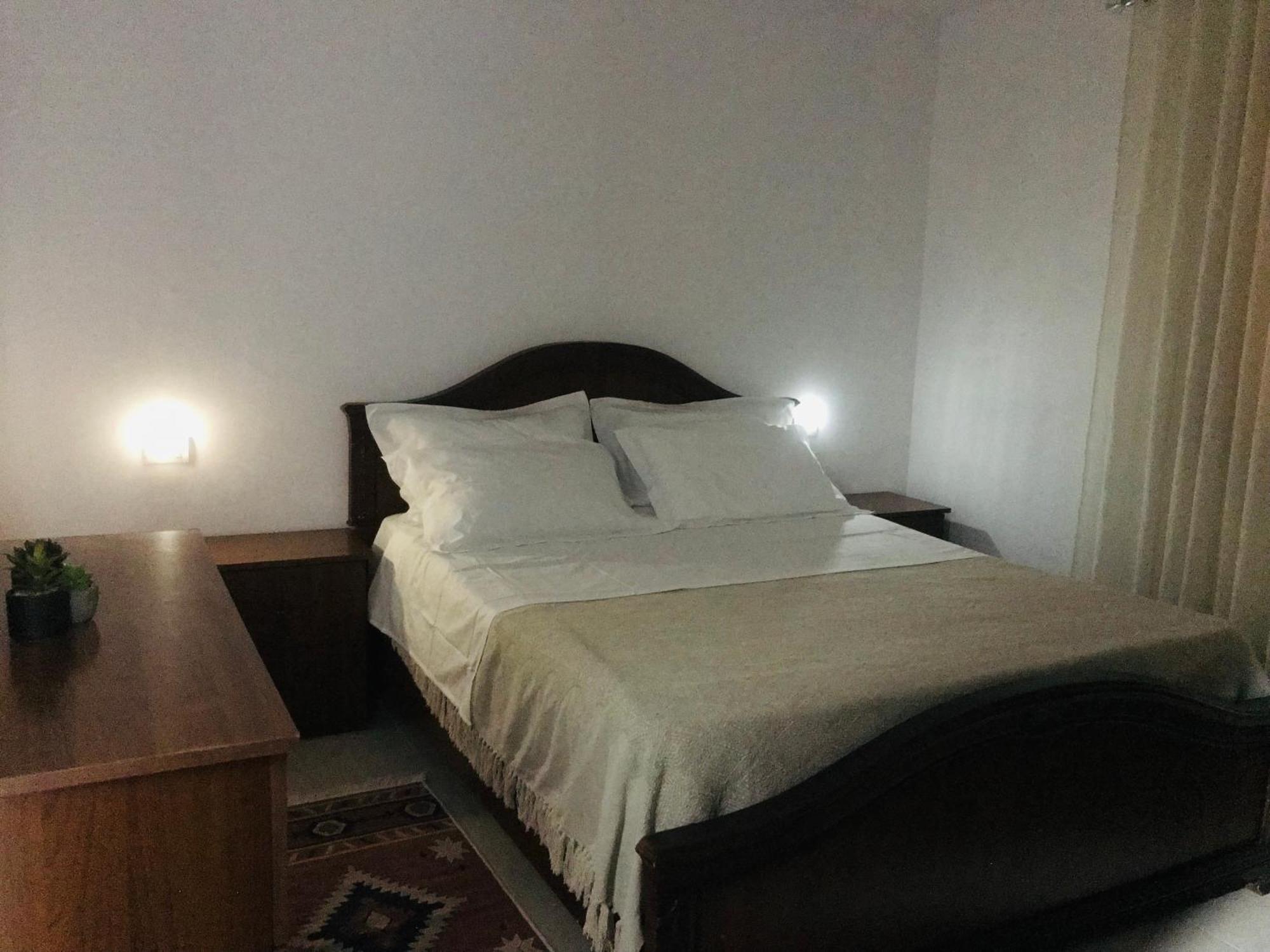 Koli Apartament Berat Esterno foto