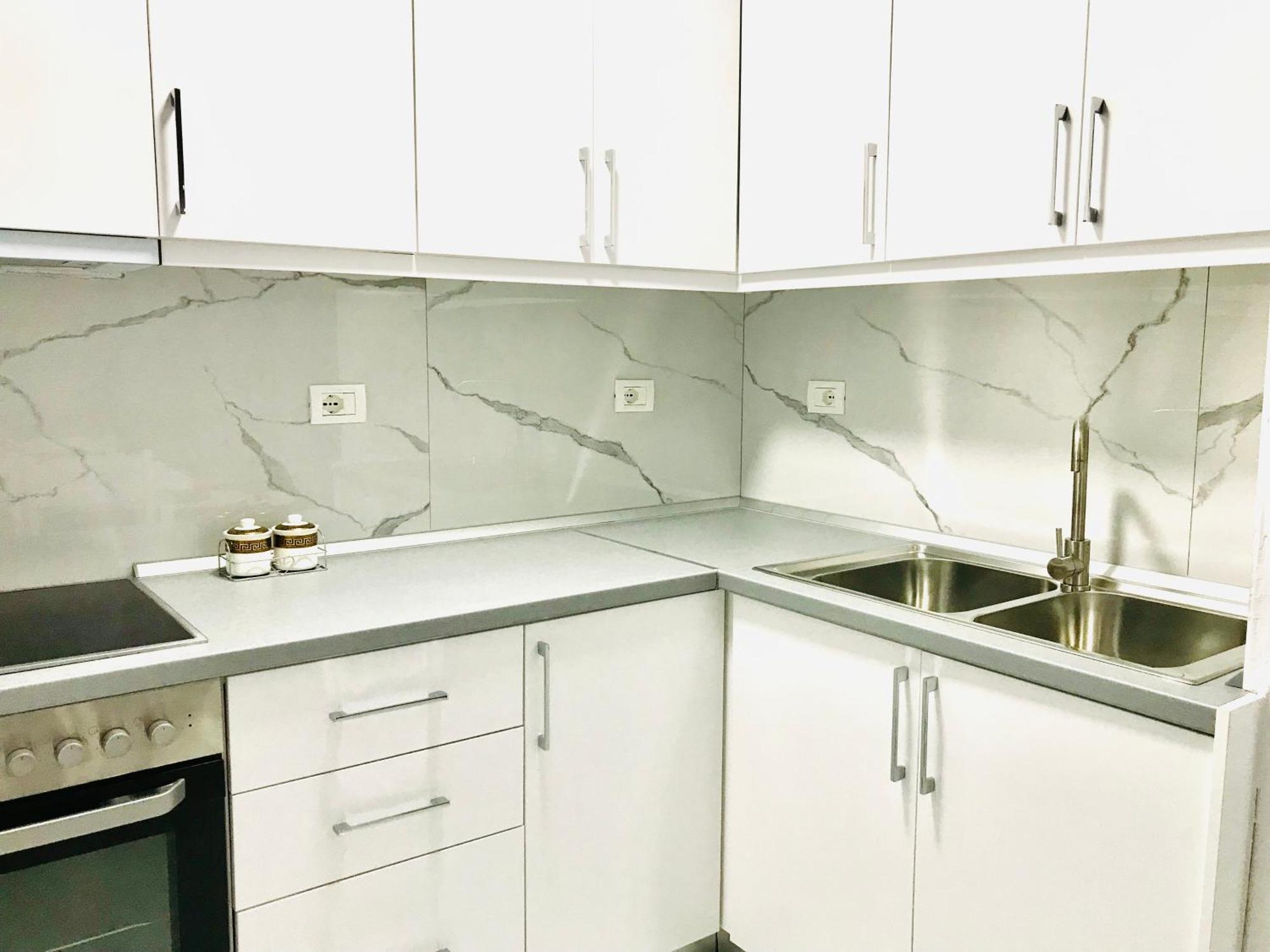 Koli Apartament Berat Esterno foto